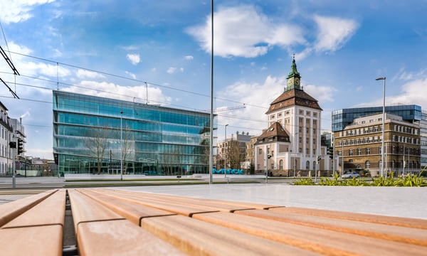 Hive Streaming gives Merck complete peace of mind when running strategic internal communications 